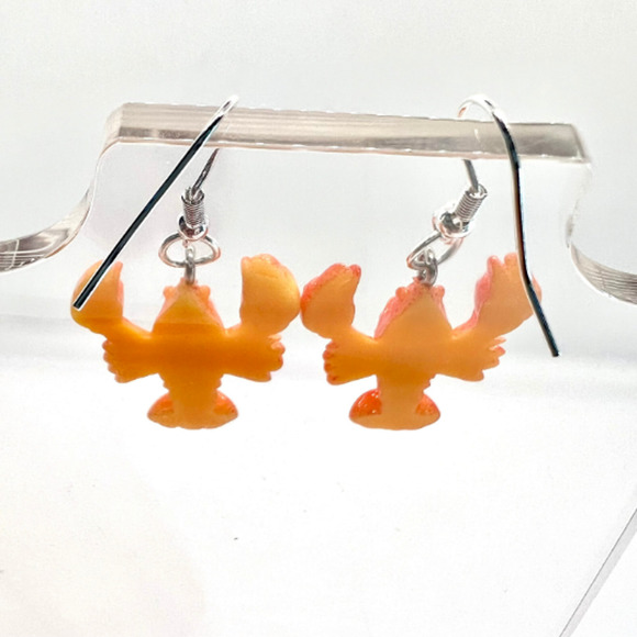 Red Lobster Earrings  - Animal Earrings - Cajun Earrings - Mardi Gras Earrings - Picture 4 of 8